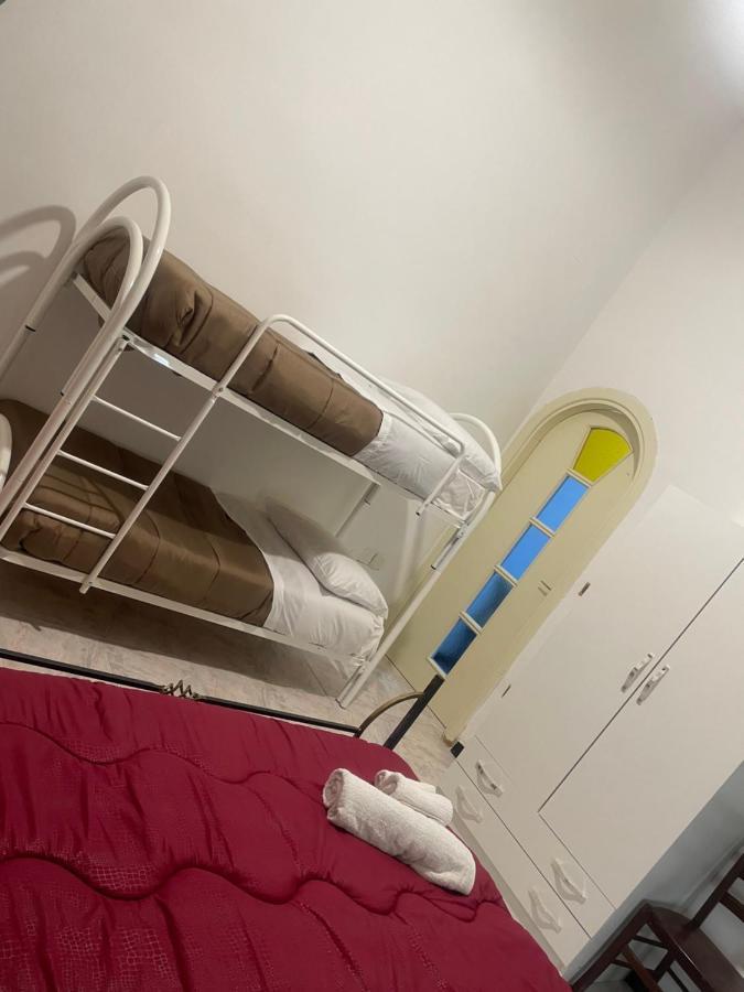 Casa Vacanza La Serenella Leilighet Napoli Eksteriør bilde